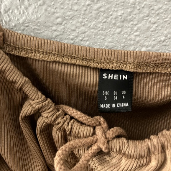 SHEIN Camel Camisole Top - Picture 4 of 4